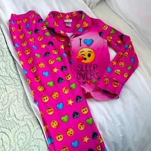 Pajamas size 8 kids